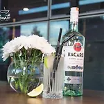ホテル White Dream