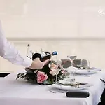 White Dream 티라나