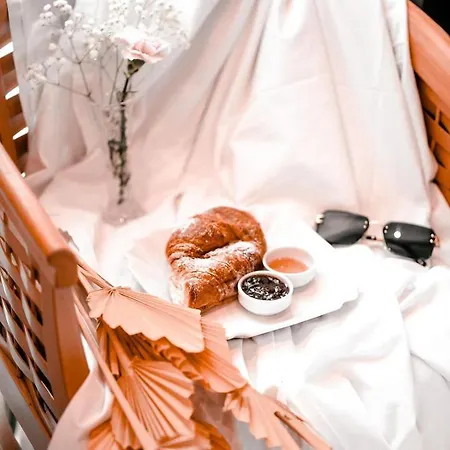 Hotell White Dream Tirana